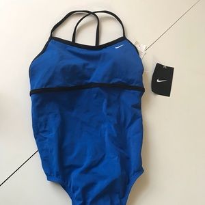 NWT Nike swimsuit lined